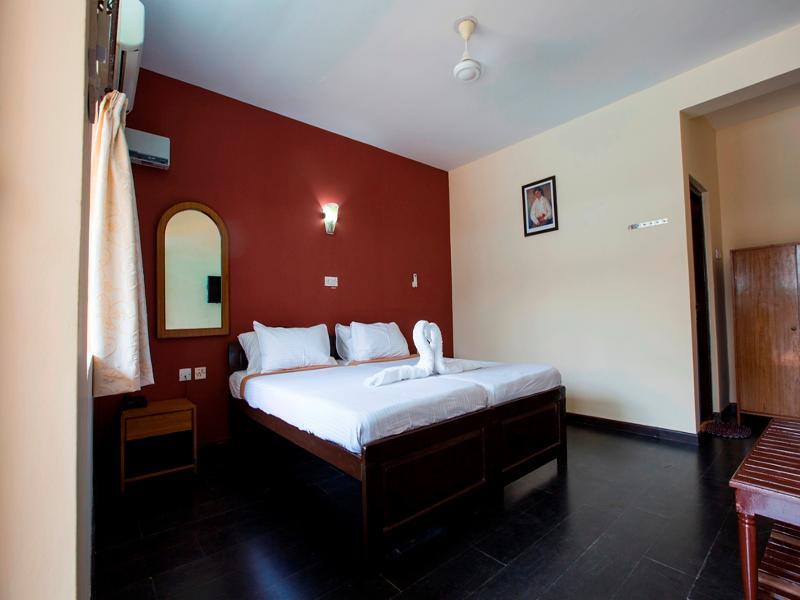Serenity By The Sea Beach Resort Candolim Εξωτερικό φωτογραφία