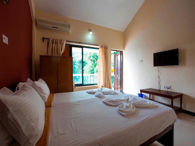 Serenity By The Sea Beach Resort Candolim Εξωτερικό φωτογραφία